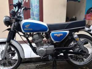 Jual bekas Cb basic gl pro 160cc,lokasi di Cipayung