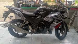 Jual bekas CBR 150 CC tahun 2016,lokasi di Balikpapan Tengah