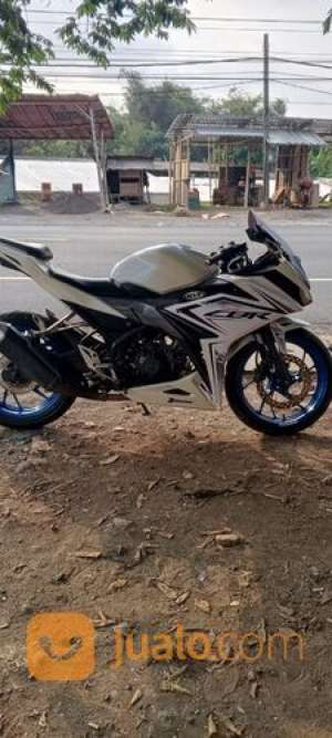 Jual bekas Cbr150 faselift,lokasi di Kab. Semarang