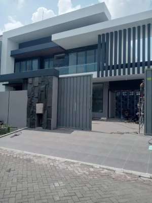 Central Park Mulyosari lokasi di Gubeng, tersedia melalui melalui situs Olx