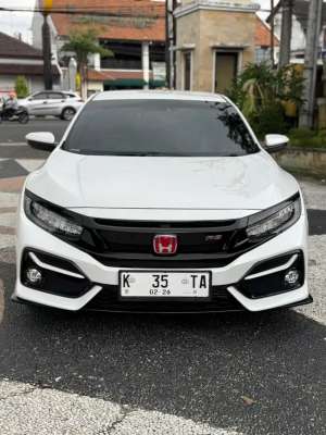 Jual bekas Civic Turbo RS hatcback 2020 AT tgn 1,lokasi di 