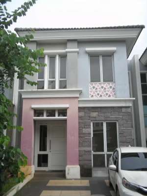 Cluster Bohemia, Gading Serpong, Tangerang, lokasi di Gading Serpong, tersedia melalui melalui situs Olx