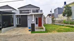 Cluster mewah sejuk Fasum kolam renang dekat gedung BPK lokasi di Banyumanik, tersedia melalui melalui situs Olx