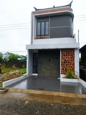 Cuma disini 2 lantai bata merah lokasi di Tapos, tersedia melalui melalui situs Olx