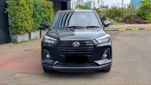 Jual bekas Daihatsu Rocky 1.2 X MT Manual Hitam 2024 Like New Low KM 14rb Record,lokasi di 