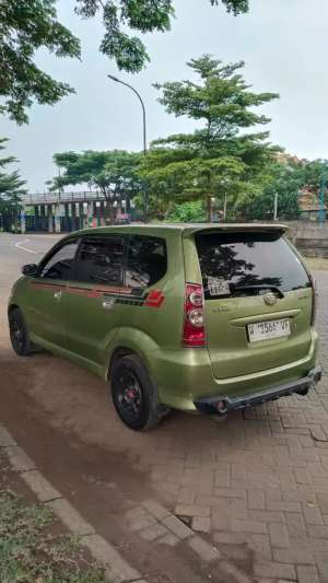 Jual bekas Daihatsu Xenia 2008 Bensin,lokasi di 