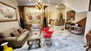 Dekat Mall Puri Indah, Dijual Rumah Komplek Mewah Puri Kembang Ayu lokasi di Kembangan, tersedia melalui melalui situs Olx