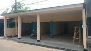 Di jual buruh 3ruko cepat merapat,, bangunan permanen siap di tingkar lokasi di Pasar Kemis, tersedia melalui melalui situs Olx