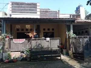 Di Jual Cepat Rumah SUPER MURAH di Kabupaten Bogor lokasi di Cigombong, tersedia melalui melalui situs Olx