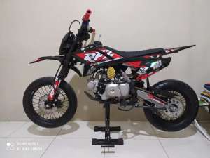 DI JUAL MEDIUM TRAIL RFZ 110 CC lokasi di Kramat Jati, tersedia melalui melalui situs Olx