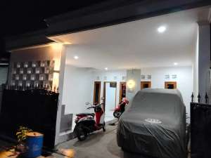 DI JUAL RUMAH BAGUS CANTIK ESTETIK DI TAMAN CIBADUYUT INDAH BANDUNG lokasi di Bojongloa Kidul, tersedia melalui melalui situs Olx