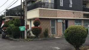 Di Jual Rumah dan Toko Full Furnish di Pesona Ciwastra Permai lokasi di Buahbatu (Margacinta), tersedia melalui melalui situs Olx