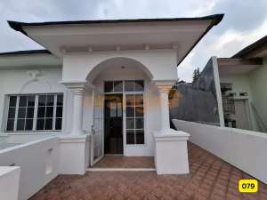 Di Jual Rumah Kota Wisata Cluster Depan Dekat Dengan Pintu Toll lokasi di Cileungsi, tersedia melalui melalui situs Olx