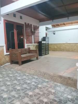 Di jual rumah luas murah dalam cluster dukuh zambrud mustikajaya lokasi di Mustika Jaya, tersedia melalui melalui situs Olx