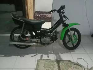 Jual bekas di jual Suzuki,Smas komplit mesin alus siap untuk ke ladang,lokasi di Widodaren