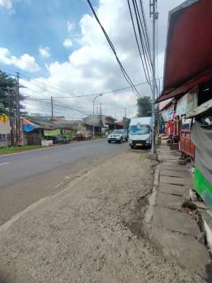 di jual tanah bonus bangunan rumah di jalan narogong bantar gebang lokasi di Bantar Gebang, tersedia melalui melalui situs Olx