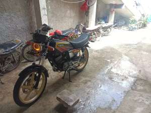 Jual bekas di jual yamah RX king,lokasi di Setu