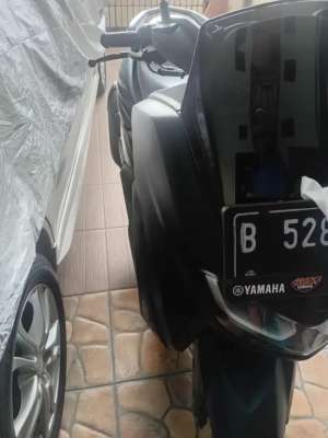 Jual bekas Di jual yamaha nmax,lokasi di Pondok Gede