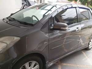 Jual bekas Di JUAL YARIS TRD SPORTIVO AT 2013,lokasi di 