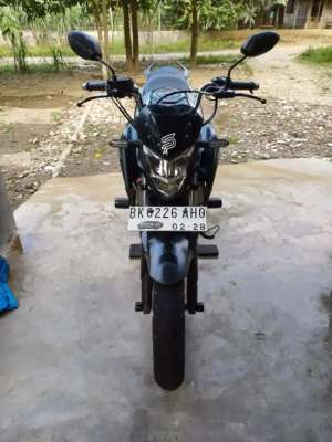 Jual bekas Dijual Cb150r V2 tahun 2018,lokasi di Medan Amplas