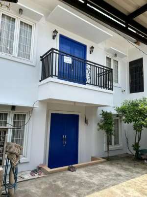 Dijual cepat rumah luas di Cimanggis Depok lokasi di Cimanggis, tersedia melalui melalui situs Olx