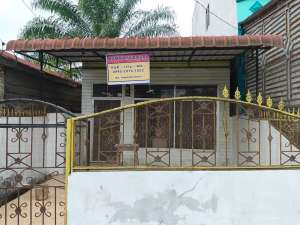 DIJUAL CEPAT Rumah StrategisCocok untuk UsahaInvestasi lokasi di Sebulu, tersedia melalui melalui situs Olx
