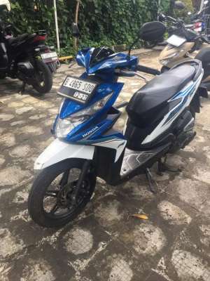 Jual bekas Dijual Honda Beat ESP CBS ISS TH 2017 Gress,lokasi di Cilandak
