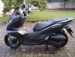 Jual bekas Dijual Honda PCX 160 Tahun 2023,lokasi di Bantar Gebang
