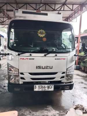 Jual bekas Dijual isuU NLR 55 TX tahun 2017,lokasi di 