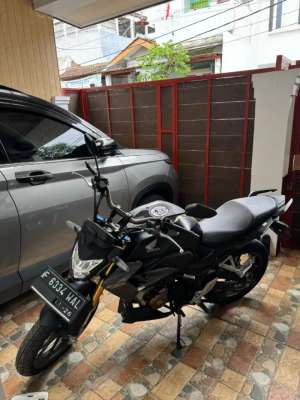 Dijual motor cb150r lokasi di Cianjur, tersedia melalui melalui situs Olx