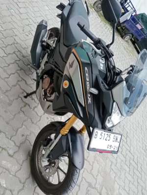 Jual bekas Dijual Motor Simpanan, GressKm255 Honda CB 150 X THN pemakaian 2024,lokasi di Mampang Prapatan