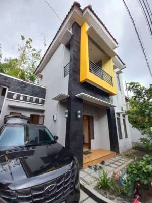 DIJUAL MURAH RUMAH MEWAH DAN PERABOTANNYA DEKAT UII YOGYA lokasi di Pakem, tersedia melalui melalui situs Olx