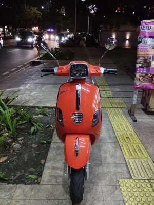 Jual bekas Dijual Murah Vespa Matic Listrik,lokasi di Sawangan