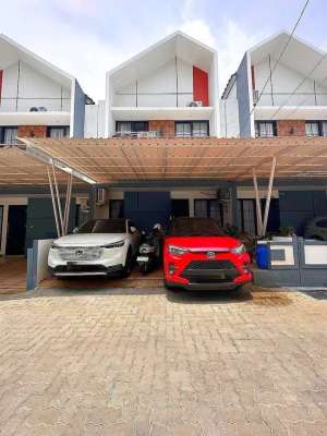 Dijual Rumah 2 Lantai Cilangkap Jakarta Timur Dkt LRT Ciracas Jaktim lokasi di Cilangkap, tersedia melalui melalui situs Olx