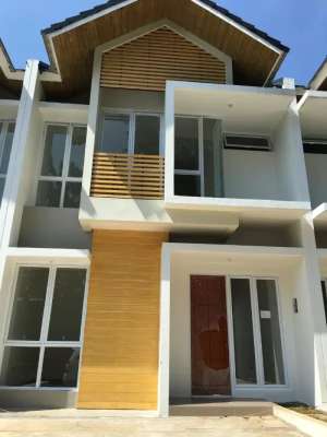 dijual rumah 2 lantai cluster aurora Citra raya cikupa tangerang lokasi di Cikupa, tersedia melalui melalui situs Olx