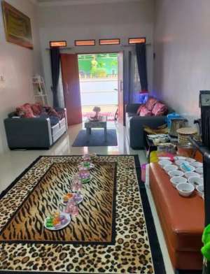 Dijual Rumah 2 Lantai di Perumahan Darussalam Ketapang Cipondoh TNG lokasi di Cipondoh, tersedia melalui melalui situs Olx