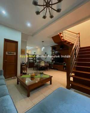 Dijual Rumah 2 lantai Jl Anggrek Belakang RS Suyota Veteran Bintaro lokasi di Pondok Aren, tersedia melalui melalui situs Olx