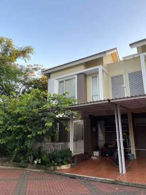 Dijual Rumah Bagus Cluster Malibu Village Gading Serpong 5menit ke BSD lokasi di Gading Serpong, tersedia melalui melalui situs Olx