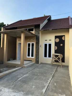 Dijual Rumah Bagus Dekat Pasar Godean Jalan Godean lokasi di Godean, tersedia melalui melalui situs Olx