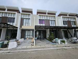 Dijual Rumah Baru 2 Lantai Type Camellia di Royal Palm Blossom lokasi di Kalideres, tersedia melalui melalui situs Olx