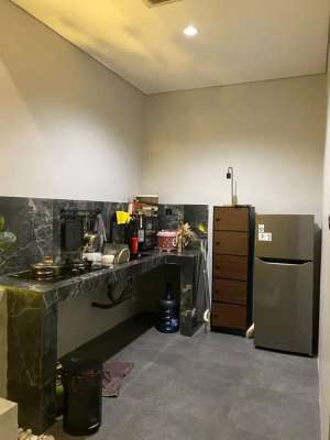 DIJUAL RUMAH BARU SIAP HUNI DEKAT LRT DI PERUM CIKUNIR BEKASI SELATAN lokasi di Bekasi Selatan, tersedia melalui melalui situs Olx