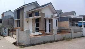 Dijual Rumah Bebas Banjir SHM Hook Perum Bukit Dago Cluster Barcelona lokasi di Gunung Sindur, tersedia melalui melalui situs Olx