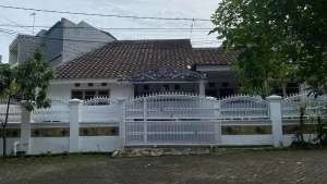 Dijual Rumah BU Villa Bogor Indah 1 lokasi di Bogor Utara - Kota, tersedia melalui melalui situs Olx