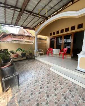 Dijual Rumah Cocok Untuk Residence, Kontrakan dan Rumah Kos2an lokasi di Pasar Minggu, tersedia melalui melalui situs Olx