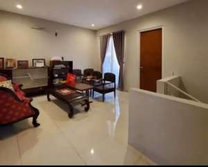 dijual rumah di cluster rempoa town house ciputat lokasi di Ciputat, tersedia melalui melalui situs Olx