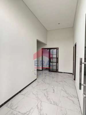 Dijual Rumah di Jalan Wonowaru Residence, Buring Tlogowaru, Malang lokasi di Kedungkandang, tersedia melalui melalui situs Olx