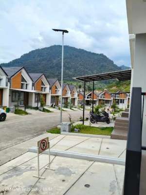 Dijual Rumah di Spring Valley, Sentul City, 81m2, View Gunung Pancar lokasi di Babakan Madang, tersedia melalui melalui situs Olx