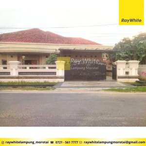 Dijual Rumah di Tanjung Karang Timur, Bandar Lampung kode Al 3106 lokasi di Tanjung Karang Timur, tersedia melalui melalui situs Olx