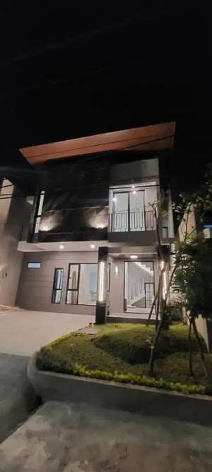 Dijual Rumah Gayungsari Barat dkt Siwalankerto Jemursari Waru Surabaya lokasi di Gayungan, tersedia melalui melalui situs Olx