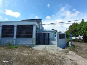 DIJUAL RUMAH HOOK BARU GREEN PARADISE VILLAGE PALEMBANG lokasi di Alang-Alang Lebar, tersedia melalui melalui situs Olx